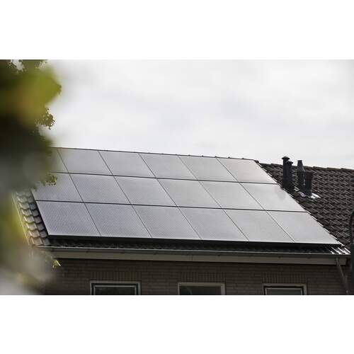 Volthera hybride PVT-systeem 12 panelen voor schuin dak 3 kW